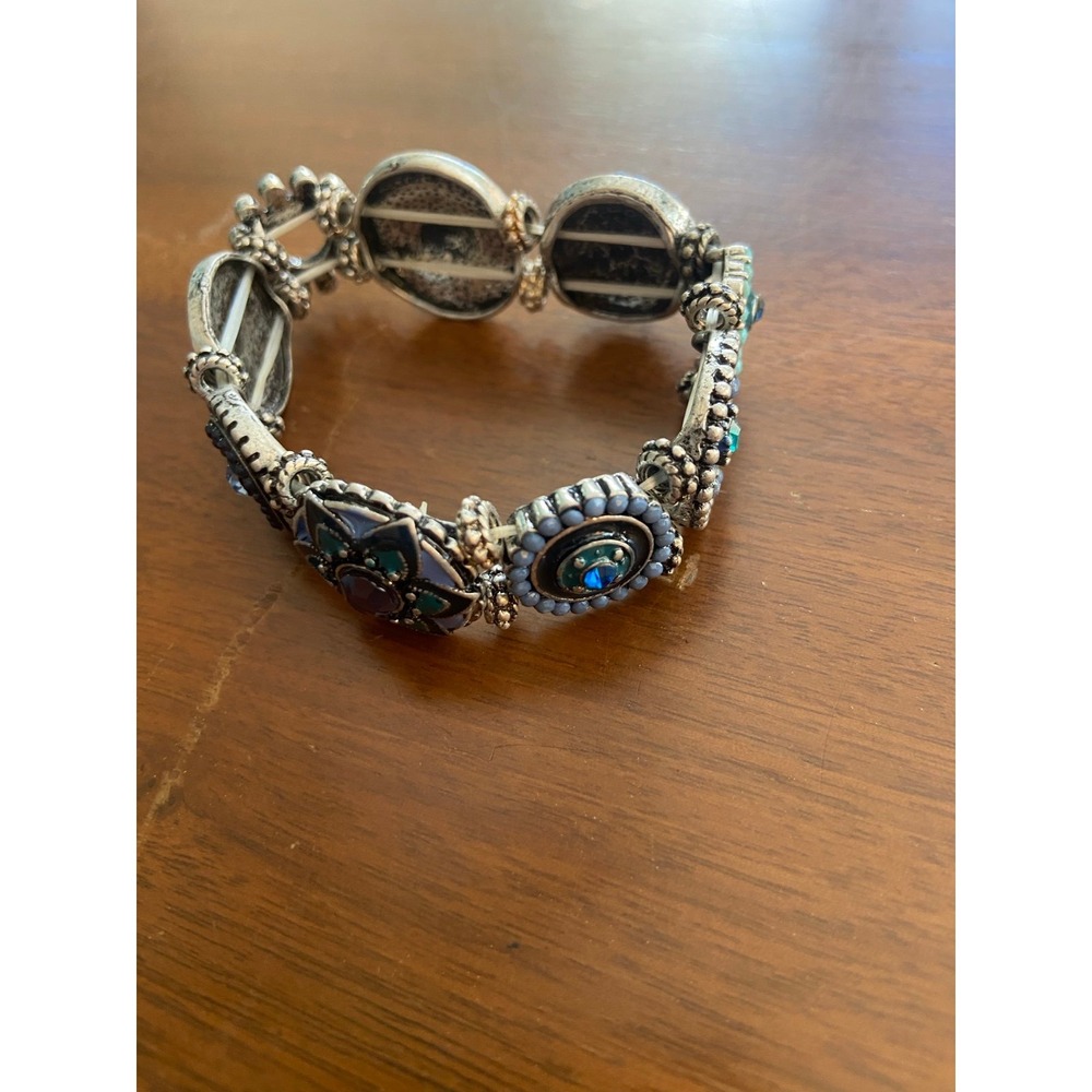 Bracelet - Picture 3 of 9